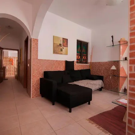 Algarve Typical Downtown House Apartament *